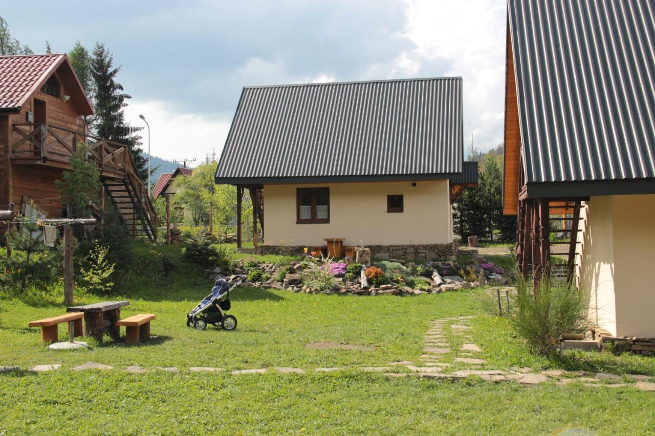 Sielski Zakatek Domki Vila Cisna Exterior foto